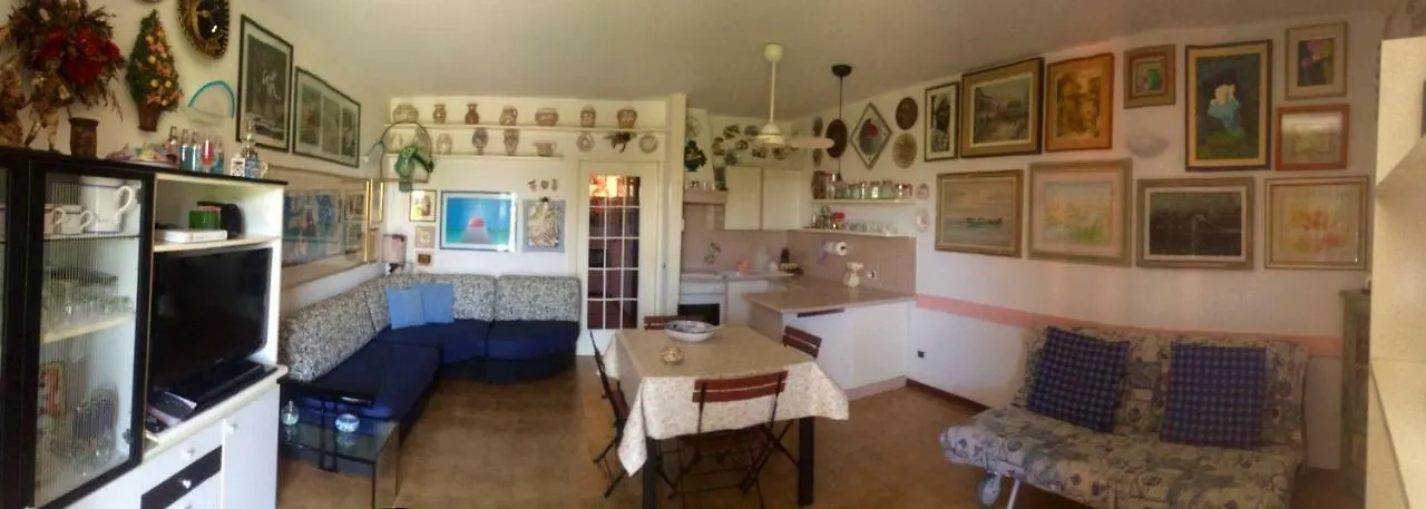 Appartamento Dei Salici Lazise 0*,  Italy